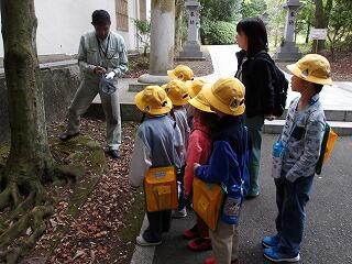 案内してくれました。