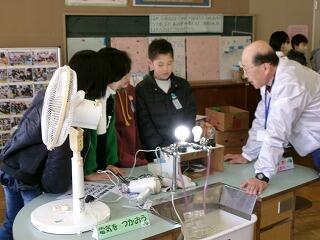 電気がついたけど何ワット？