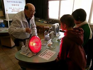 明るさと温度は